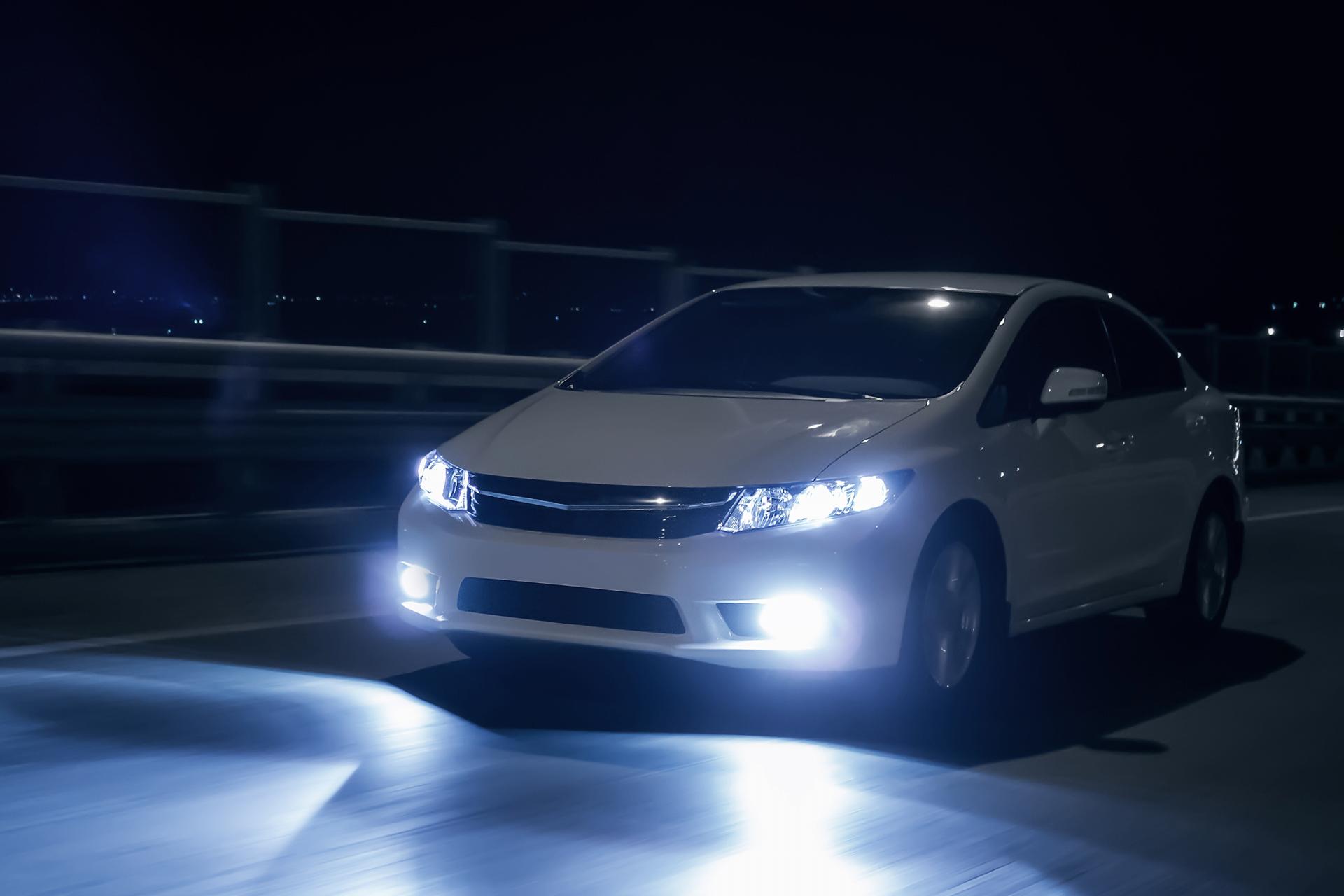 ヘッドライトリペアの画像